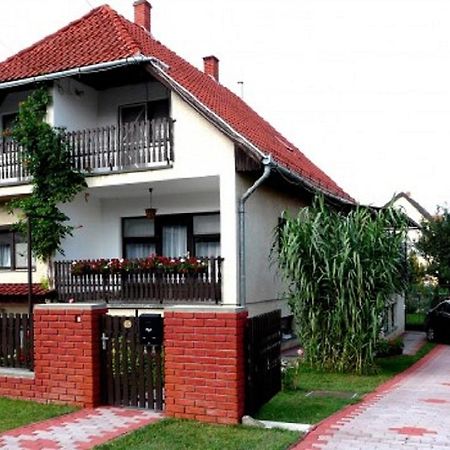 Margo Apartman Fonyod Exterior photo